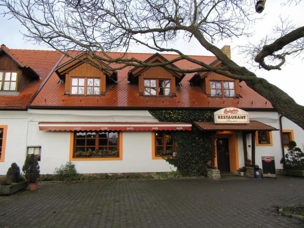 Pension&Restaurant U Koňské dráhy Holkov Velešín Exterior foto